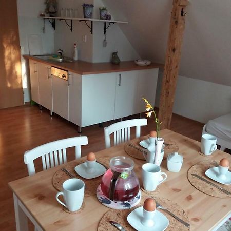 Apartmány F-M Frýdek-Místek Esterno foto