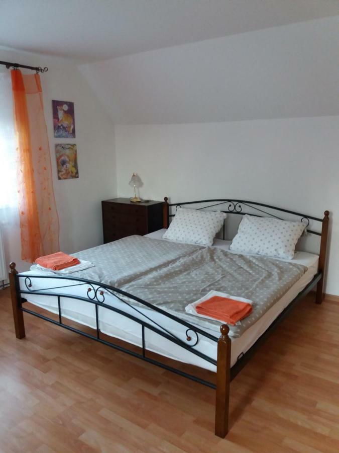 Apartmány F-M Frýdek-Místek Esterno foto