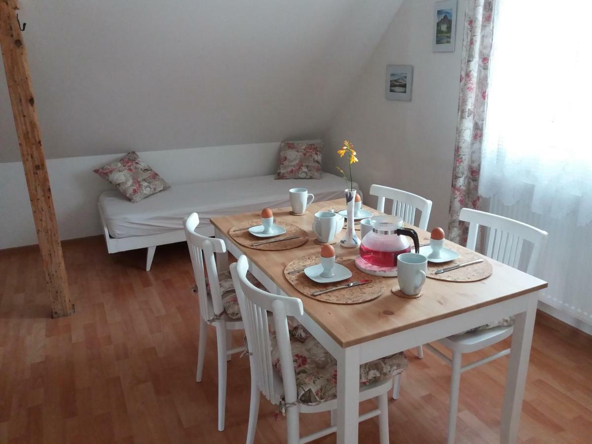 Apartmány F-M Frýdek-Místek Esterno foto